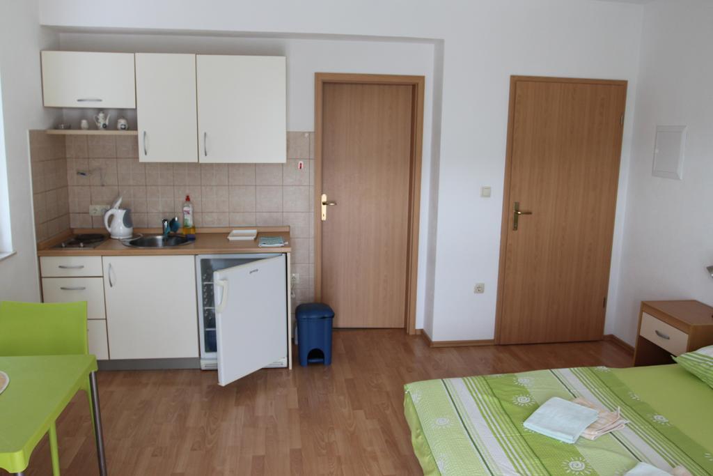 Apartments Marinko Stari Grad  Zimmer foto